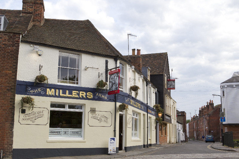 The Millers Arms Inn Κάντεμπερι Εξωτερικό φωτογραφία